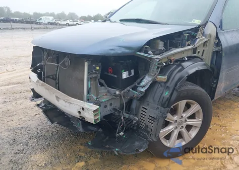 2013 Toyota Highlander Se V6 из США, поврежденный, VIN 5TDBK3EH6DS201598